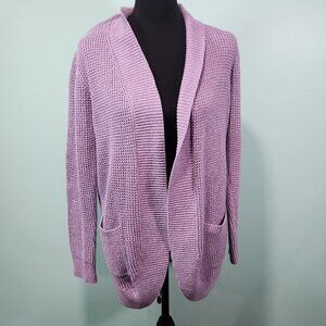 Kirundo Women’s Cardigan Medium
Lot F